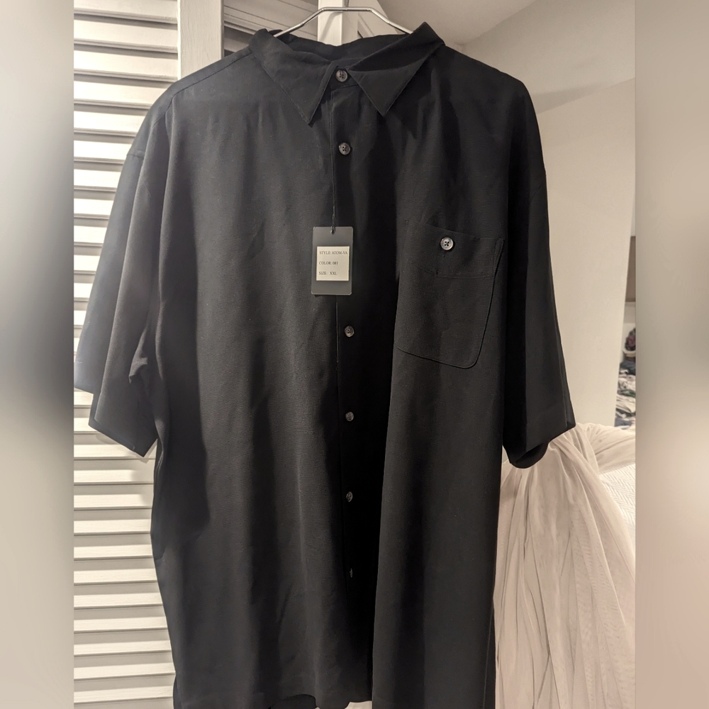 XXL Black short sleeve button up, NWT
